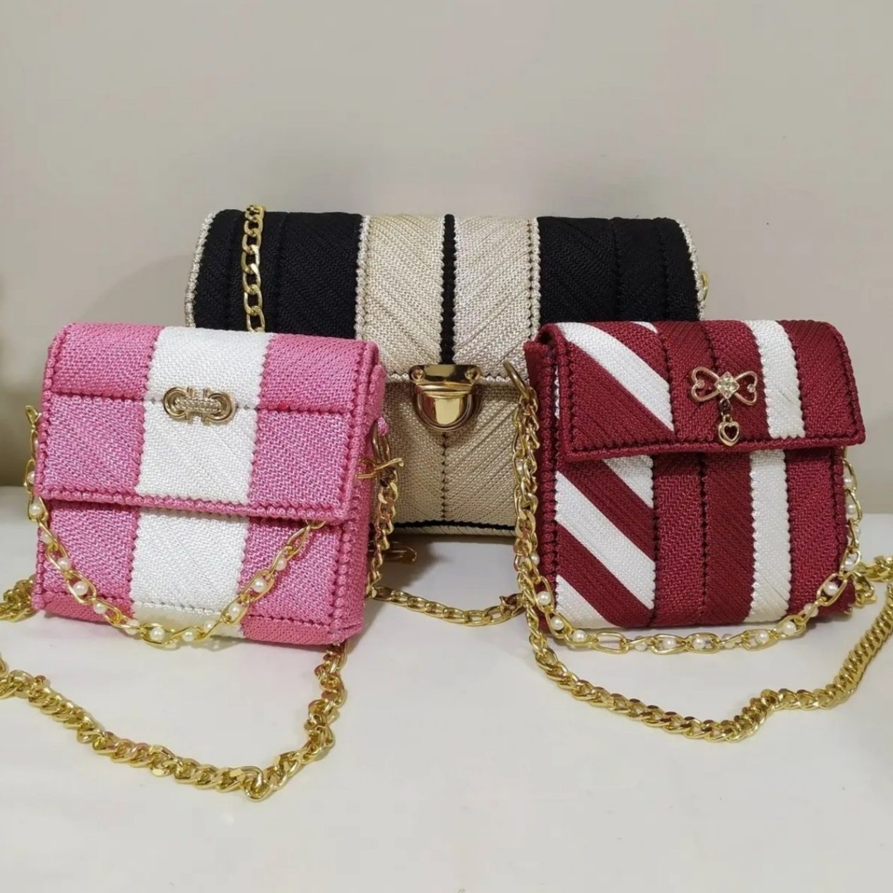 CraftiQ handmade crochet bags